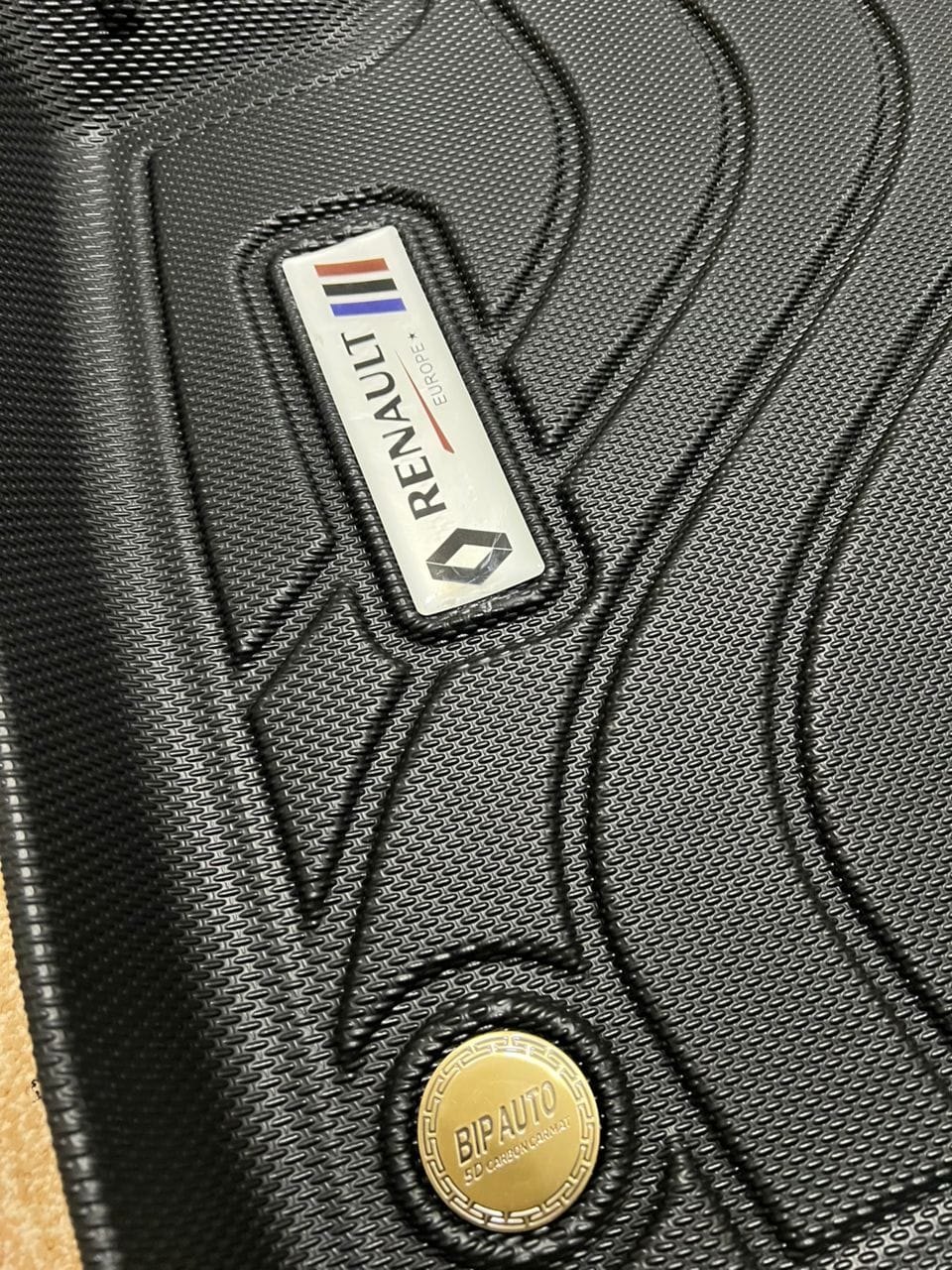 tapis TPE full carbon 5d produit importation