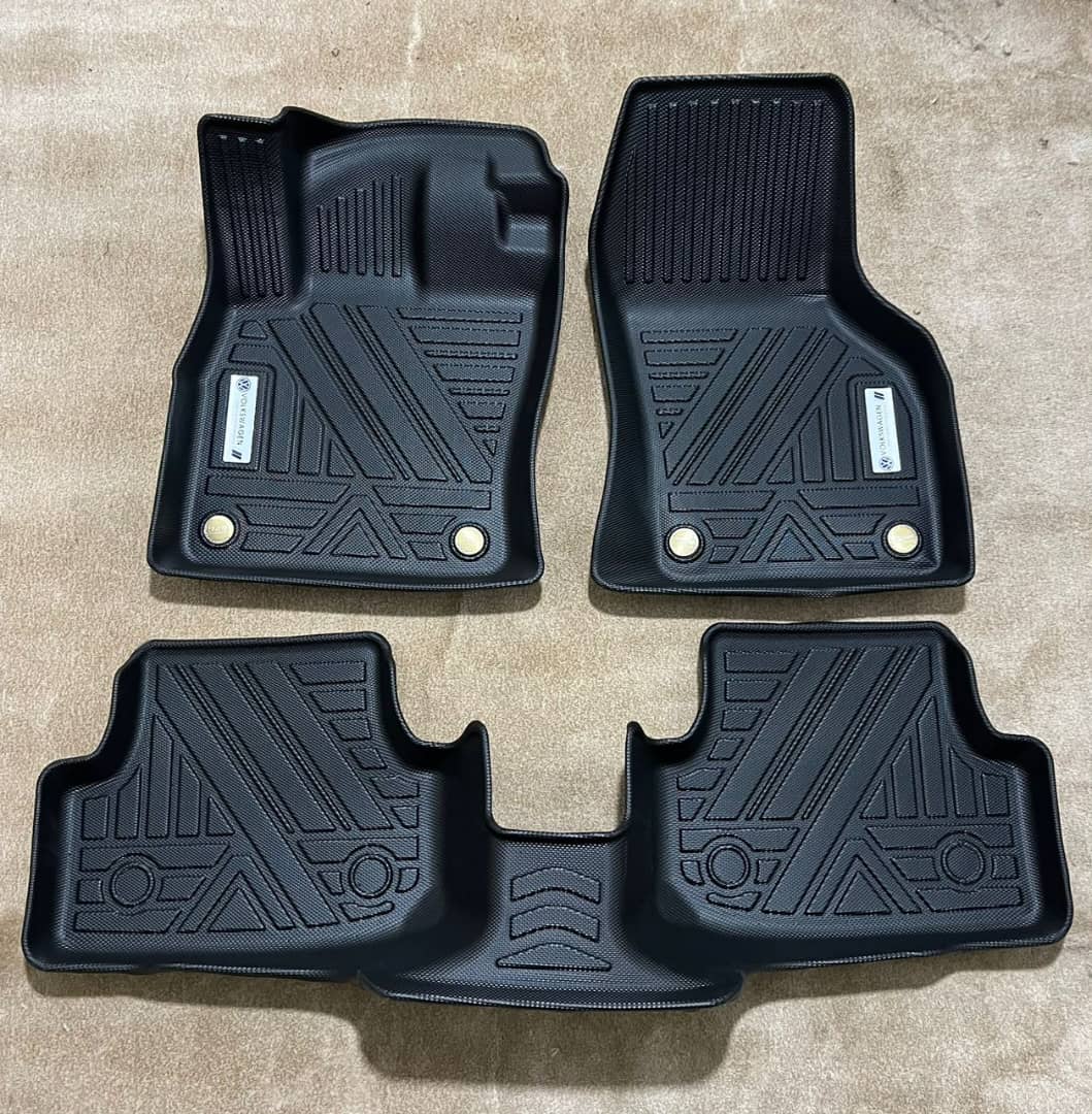 tapis TPE full carbon 5d produit importation